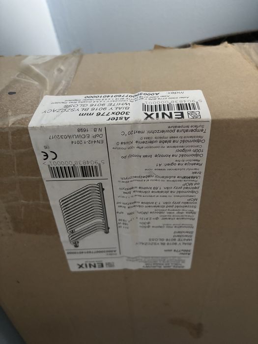 Nowy Grzejnik ENIX ASTER 300X776 mm