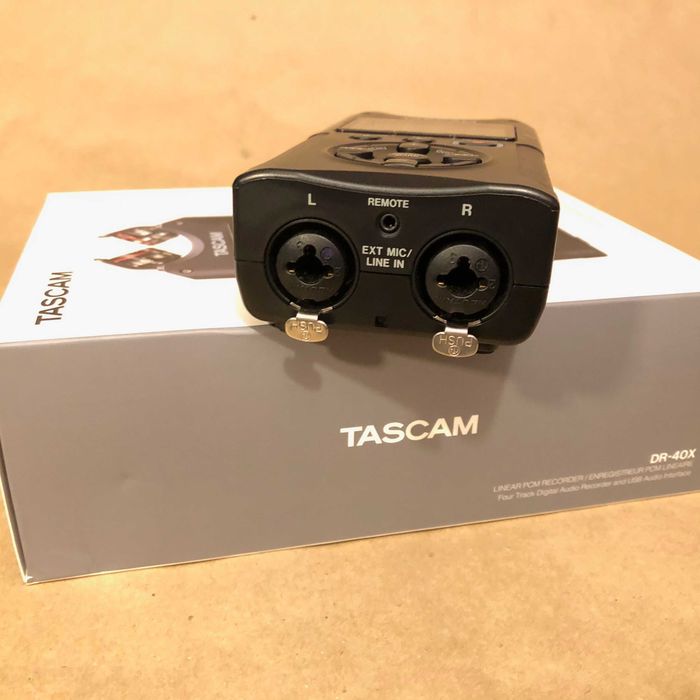 Gravador Tascam DR-40X