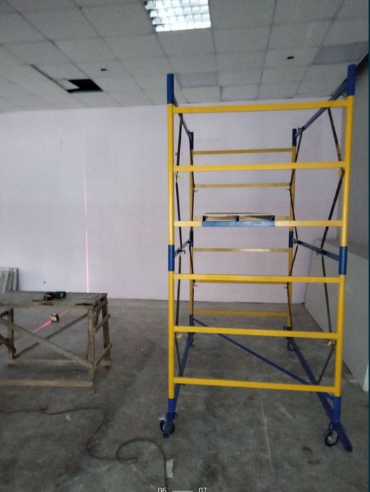 Вишка тура риштування риштовка євро леса з настилом вышка на колесах