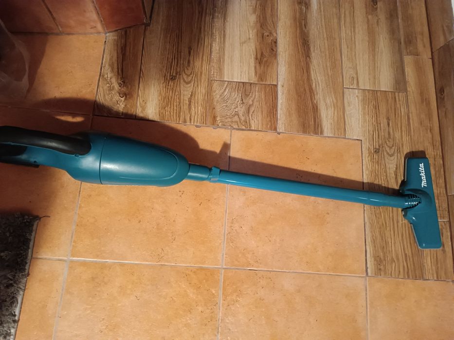 Odkurzacz Makita Dlc180Z z Baterią 6ah