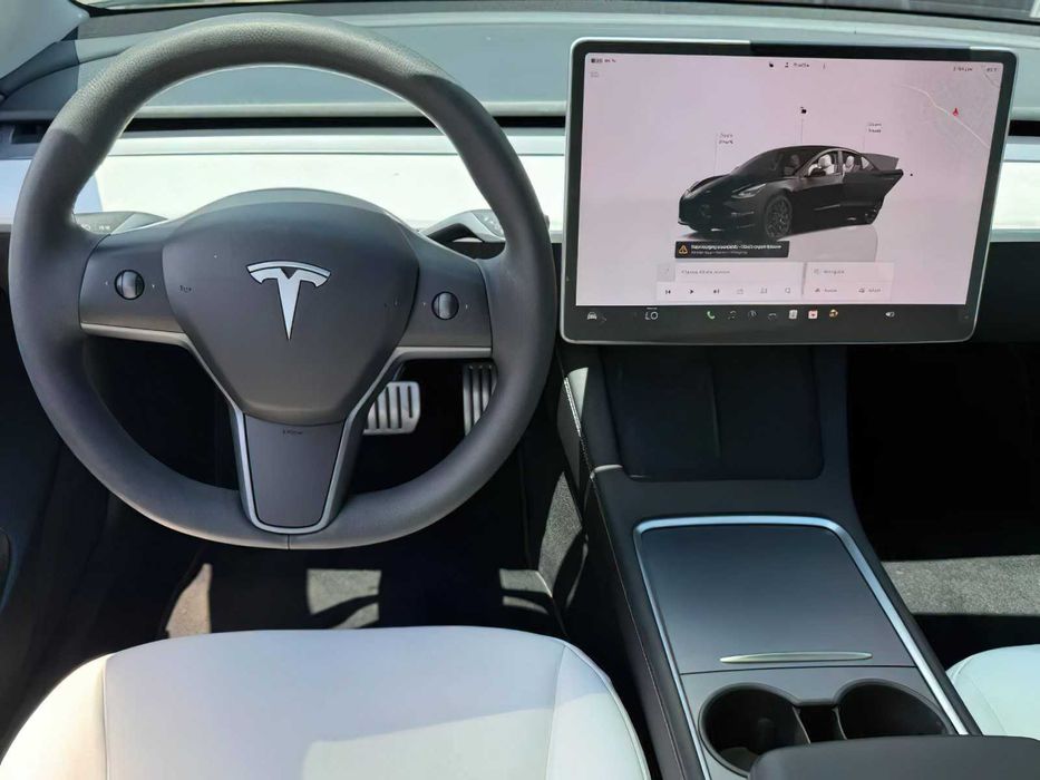 Tesla Model 3 Performance      2023