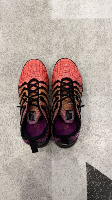 Продам Кросівки NIKE