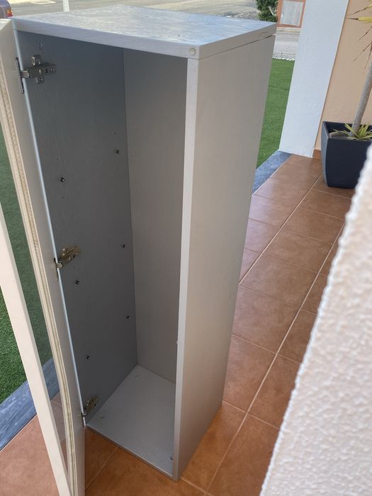 Estante  de  sala