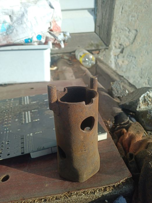 Продам ключ ступичный. на 104.