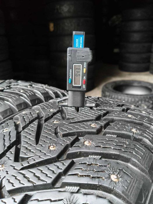 Nokian Hakkapeliitta 8 SUV 225/60r17 4шт, 9,4мм, ЗИМА. Привезены из Финляндии