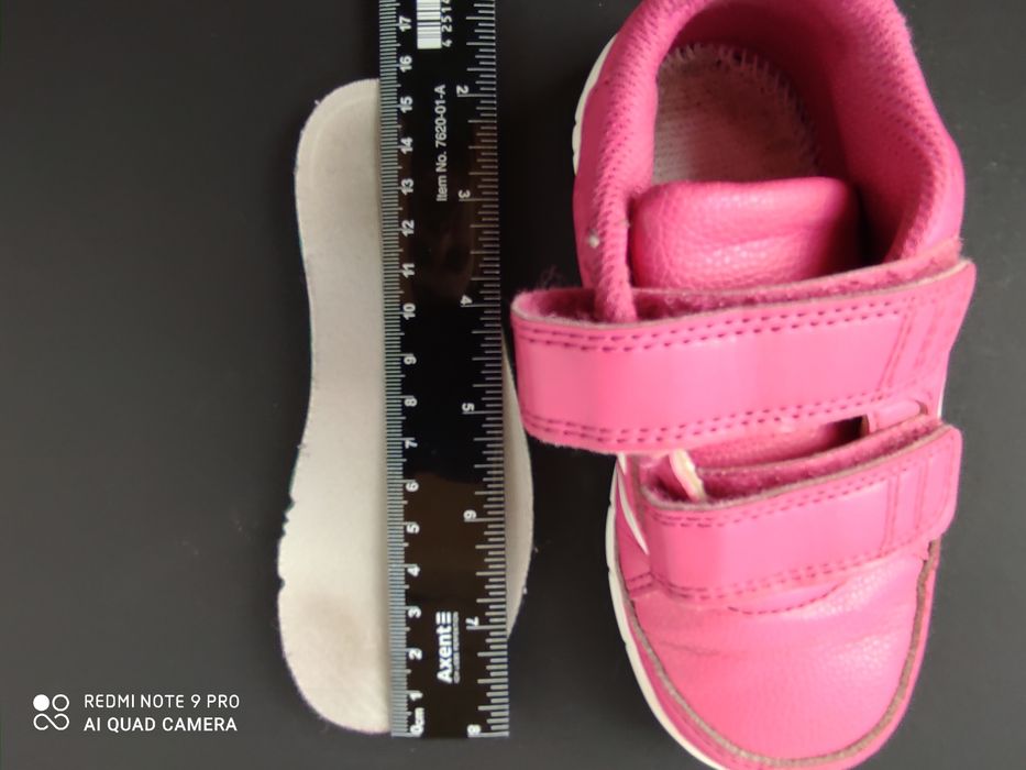 Кроссовки сандалі adidas  25р.для дівчинки