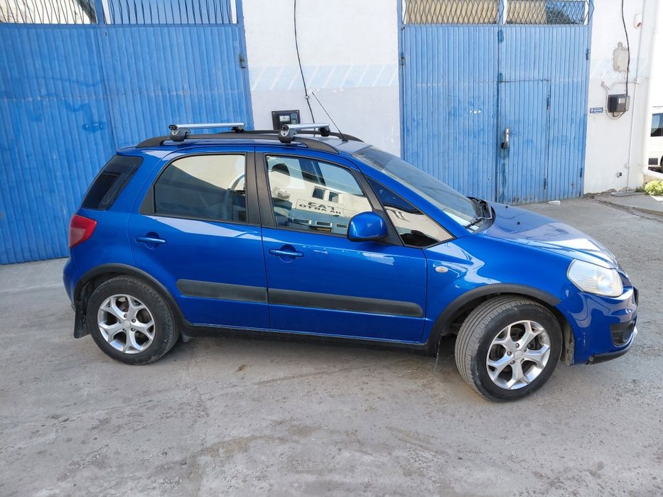Продам Suzuki SX4 2012