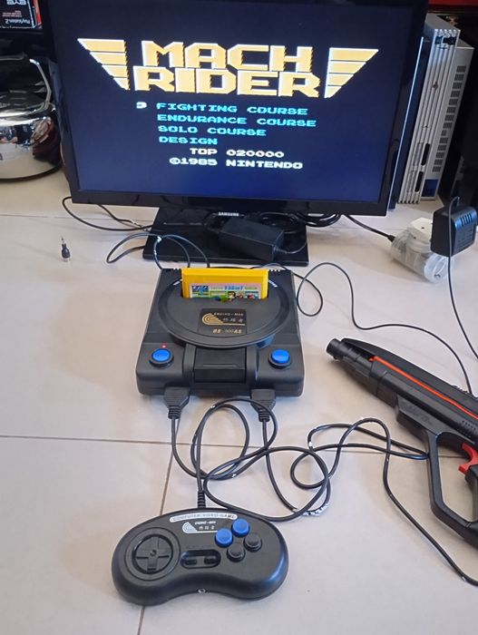 Consola Terminator em caixa