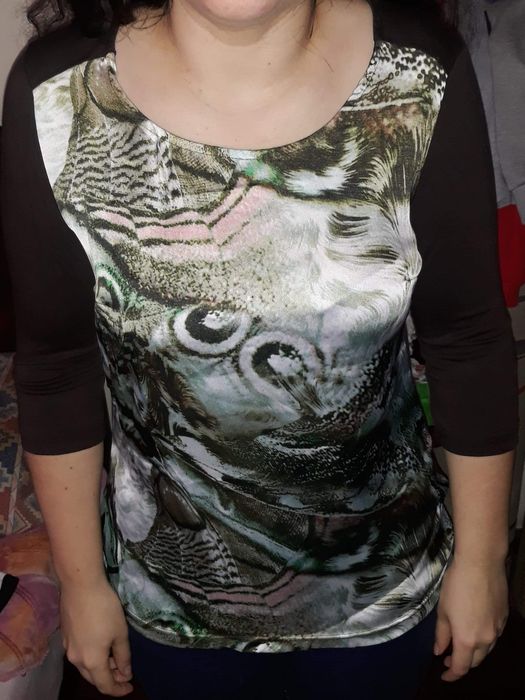Blusa acetinada da salsa