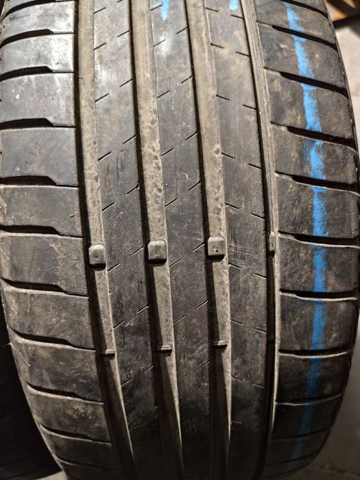 Pneus 225/40r19 Bridgestone Turanza T005 65% piso