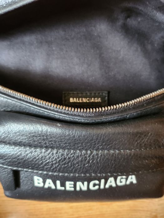 Balenciaga Nerka Italy.