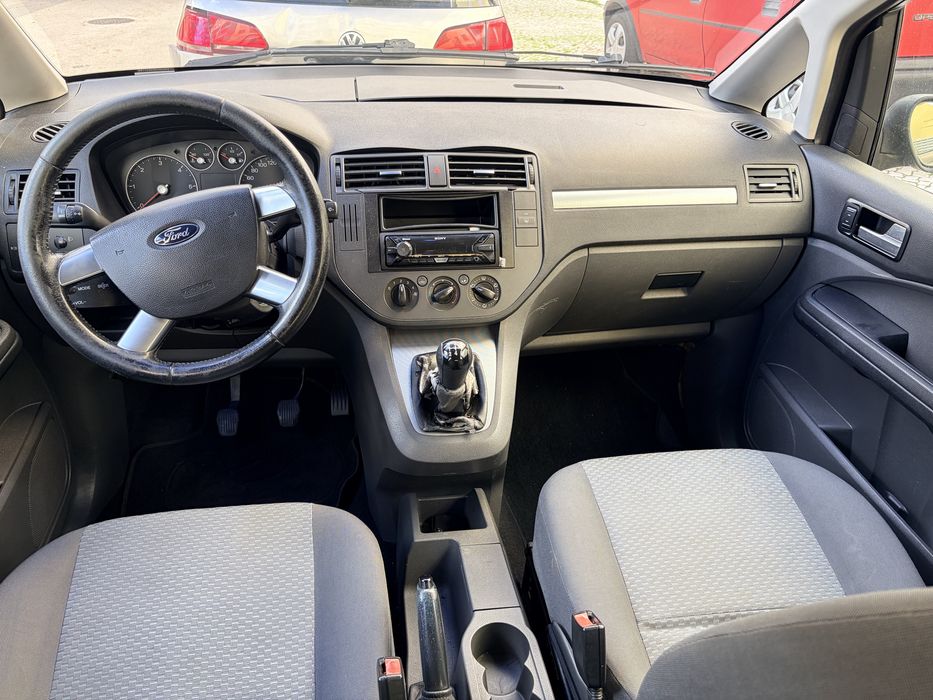 Ford Focus C-max 1.6 Tdci Preto - Excelente estado