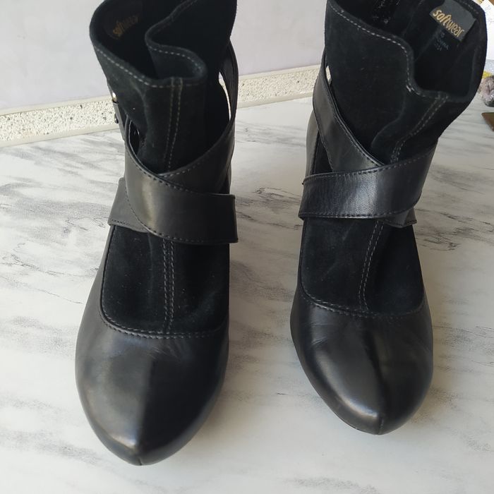 Черевички, чобітки жіночі, демісезонні  Clarks