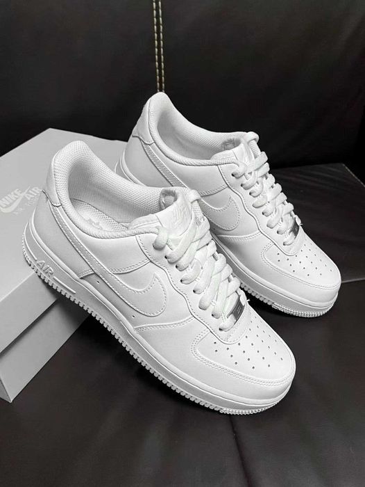 Nike Air Force 1 Low '07 White R.39