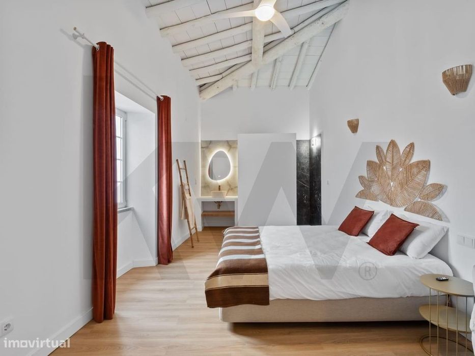 Serenidade A 20 Minutos Da Cidade: Prédio Novo Em Santa Eulália, A Por