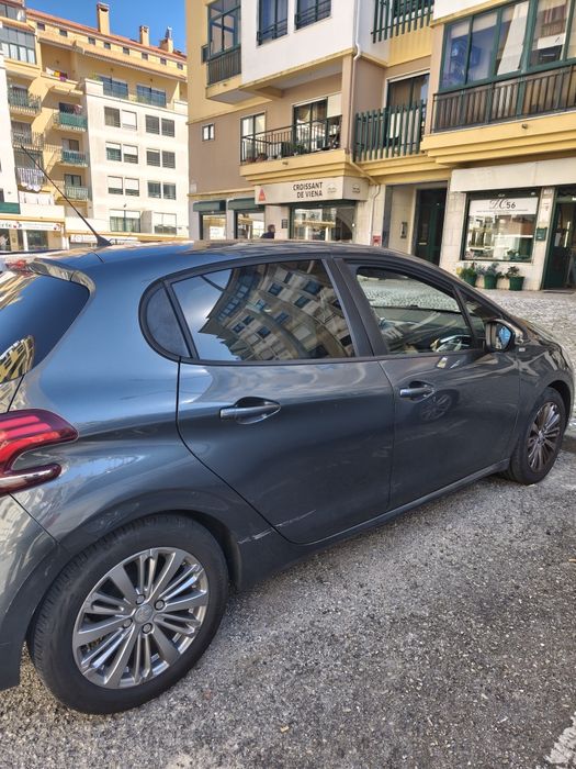 Peugeot 208 1.2 PureTech – Junho 2016 – 90 000 km