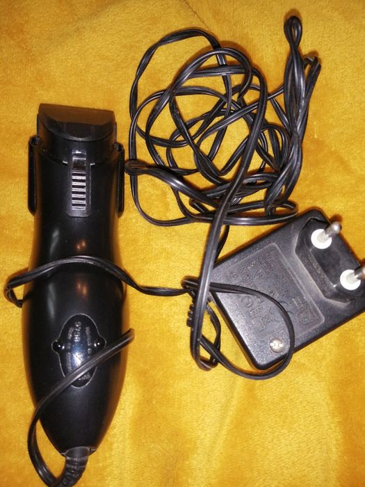 Maszynka do golenia i strzyżenia philips