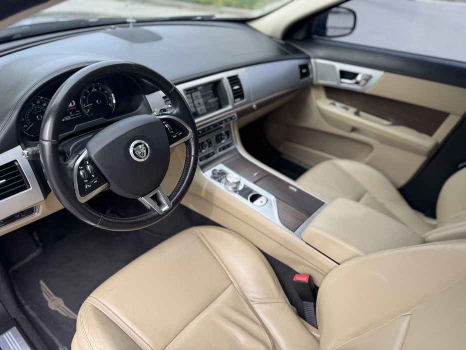 Jaguar XF 2013 • авто від власниці • доглянутий стан