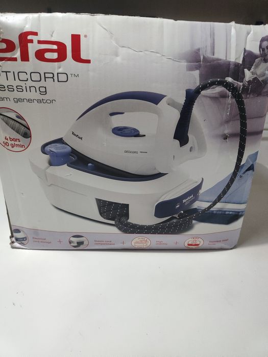 Ferro de engomar com caldeira