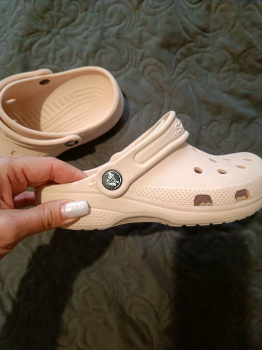 Crocs для дівчинки j1