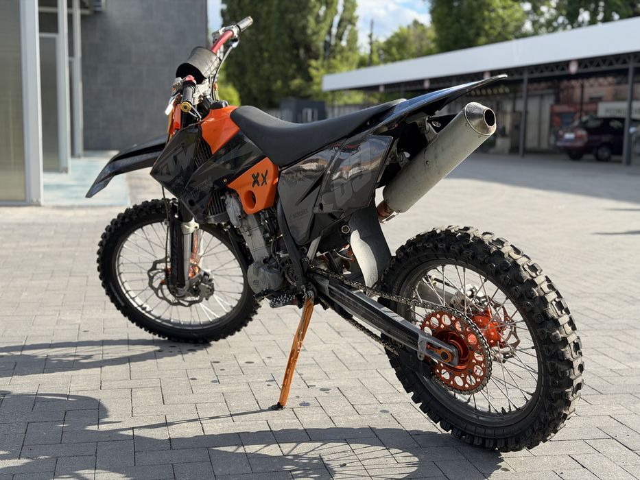 Мотоцикл KTM 525