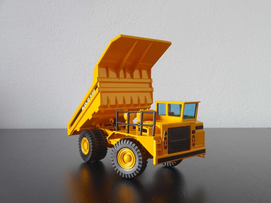 1:50 Joal 228 Euclid R32 Dumper