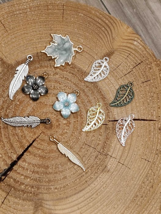 Zawieszki listki do tworzenia biżuterii 10 sztuk