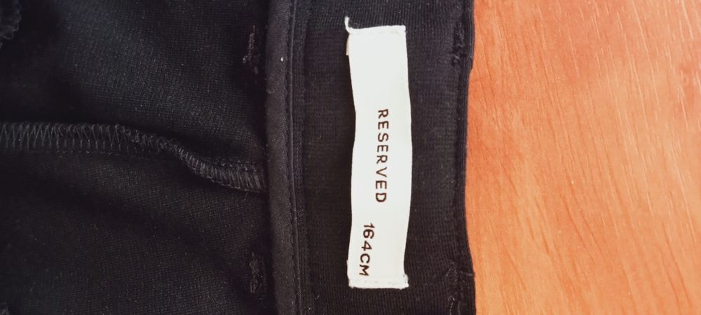 Garnitur chłopięcy ciemny granat Reserved