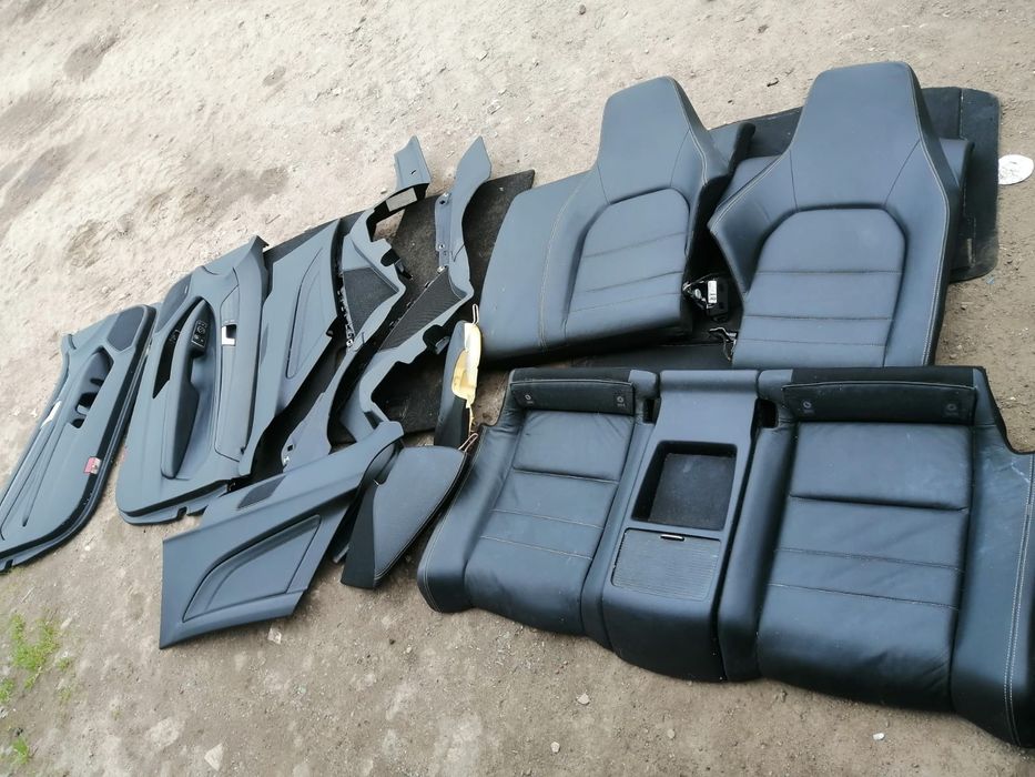 Wnętrze Mercedes W204 Coupe Czarna skóra Fotele Kanapa Boczki Wysyłka