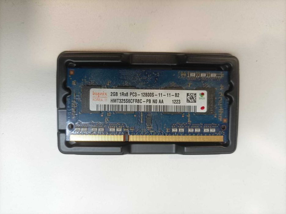 Memórias RAM 4GB + 2GB 1600mhz SODIMM PC3-12800S