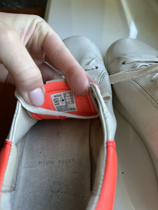 Кеди Ecco яскраві 39 р