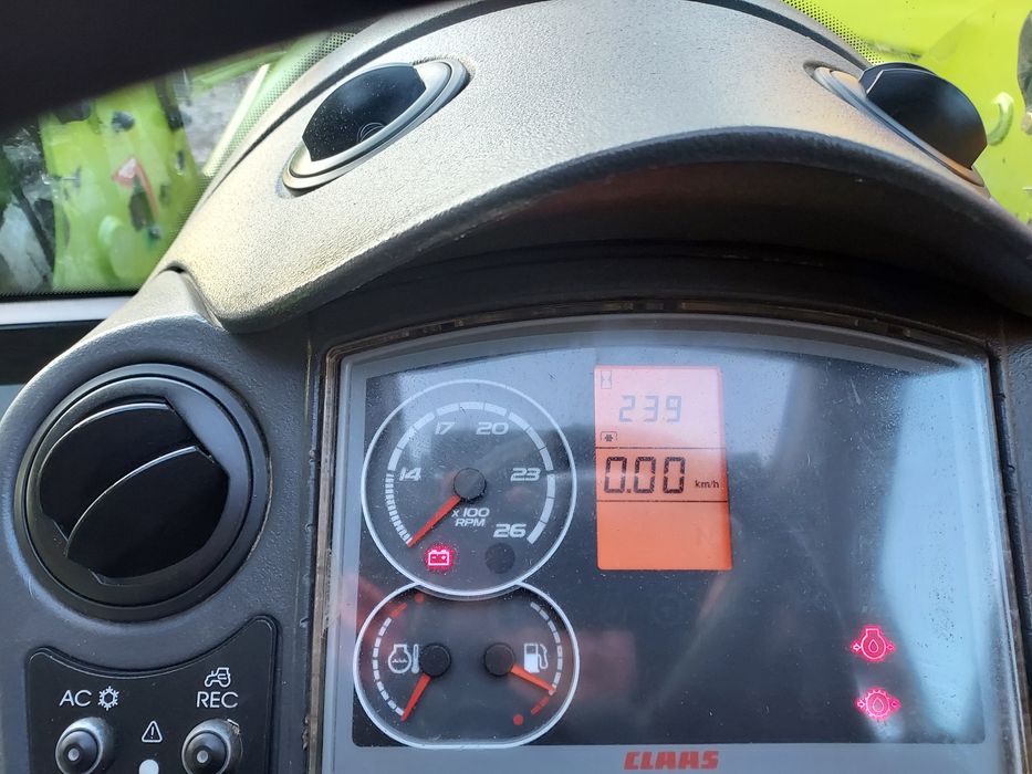 Ciągnik Claas Axos 340,john deere 6620