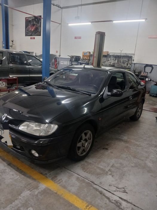 Renault megane coupe