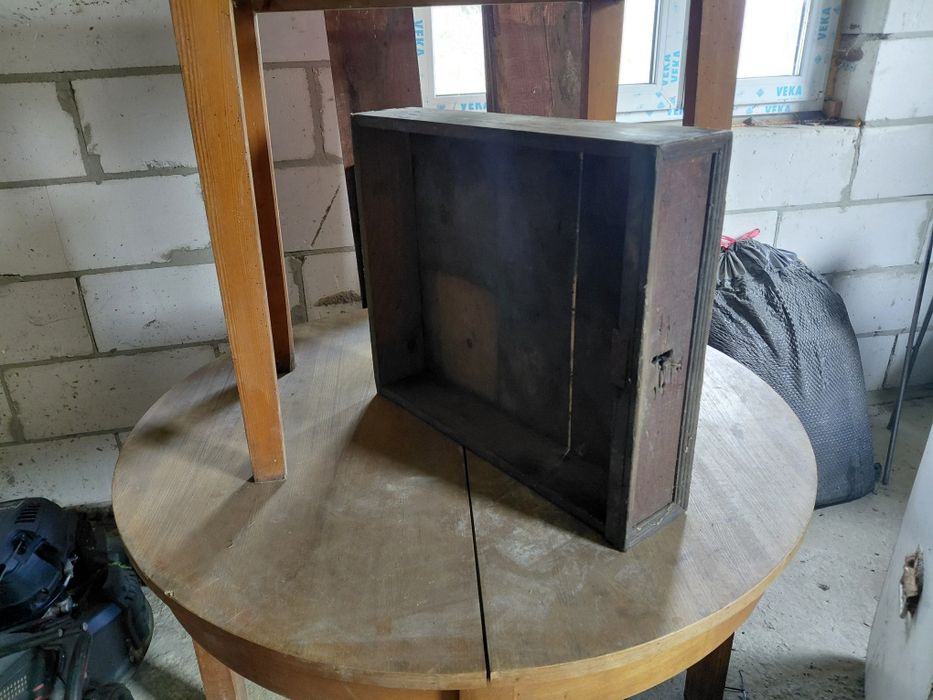 Stare meble stół komoda beczka