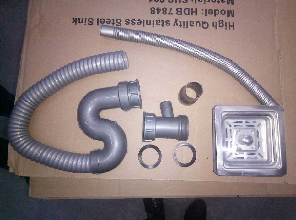 Мийка кухонная з корзиной и сифоном, 50/50 см, нержавіюча сталь 3мм