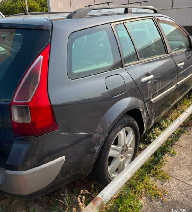 Renault Megane para peças ou arranjar