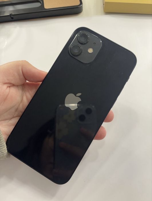 Iphone 12- desbloqueado