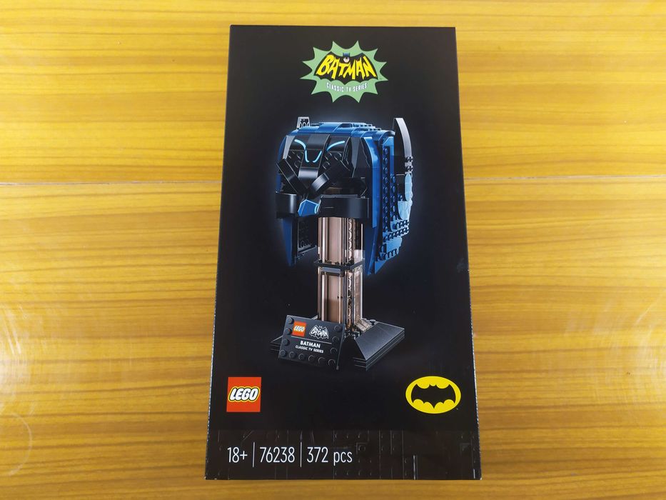 LEGO 76238 - Maska Batmana z klasycznego serialu telewizyjnego