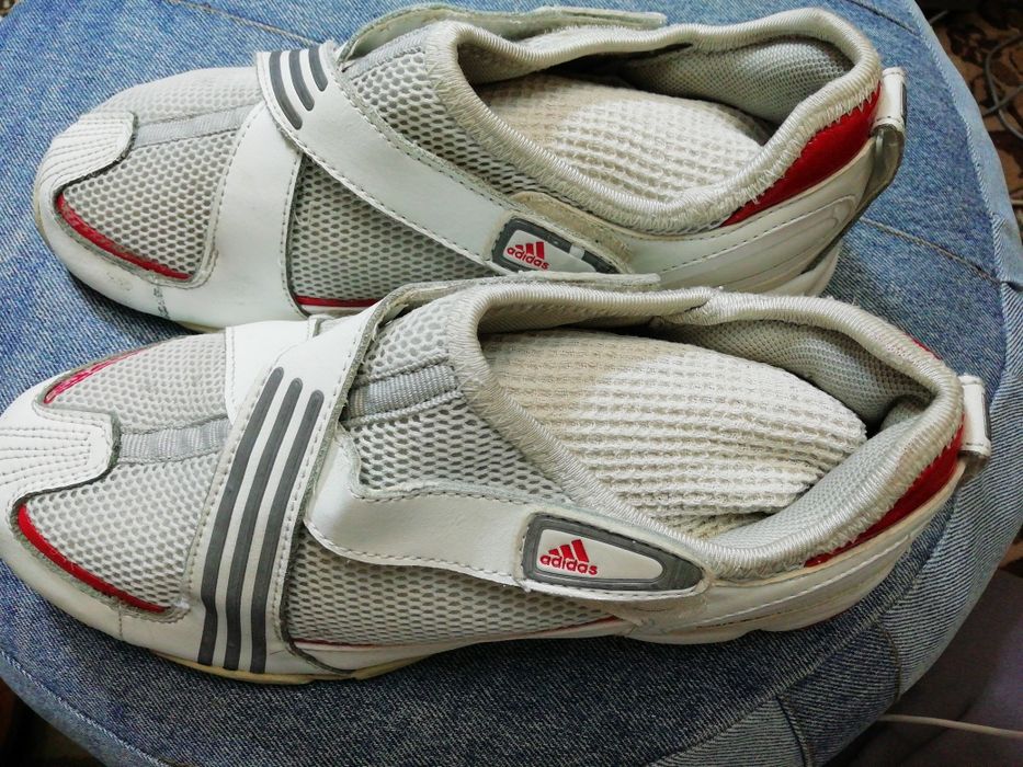 Кроссовки Adidas adiPRENE белые амортизирующие дышащие®