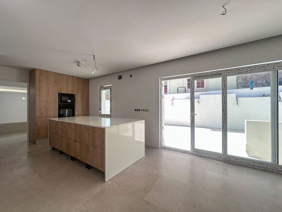 Moradia T3 NOVA Torre Vedras