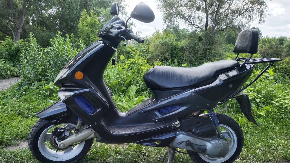 Продам скутер Peugeot Speedfight