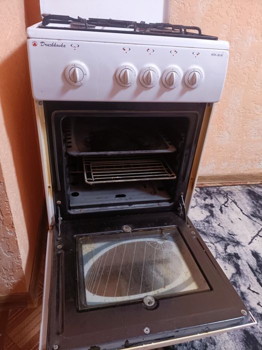Газова плита  (духовка)