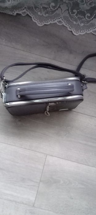 Сумка  нова елегантна