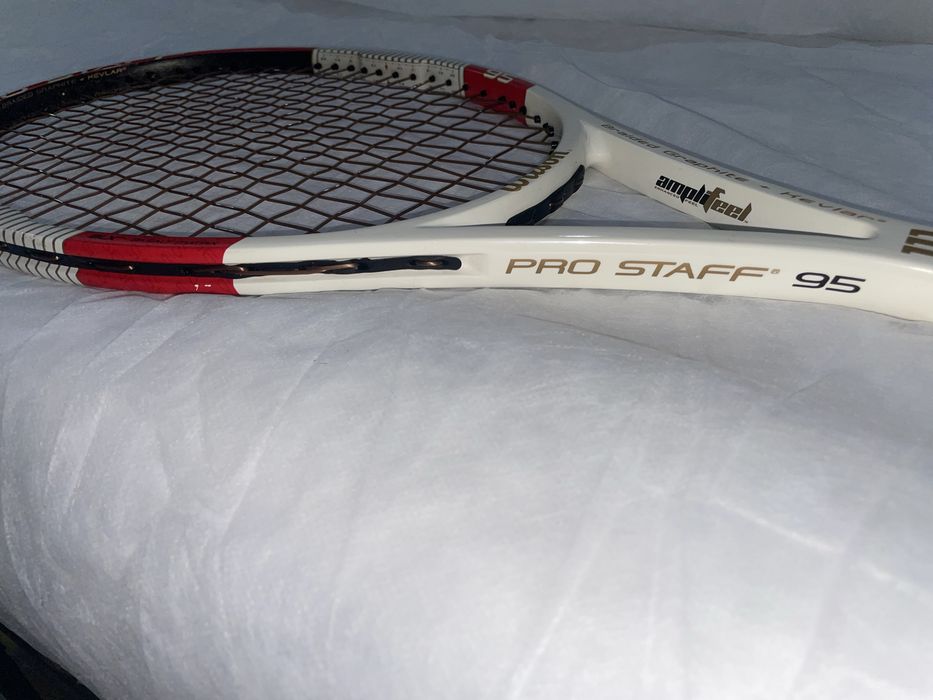 Wilson pro Staff 95 313g L2