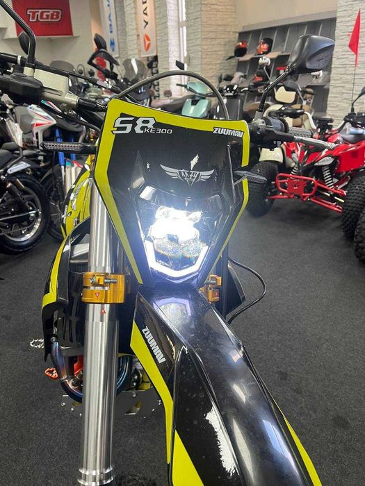 Мотоцикл Zuumav S8 Full Pro (S8-KE300)