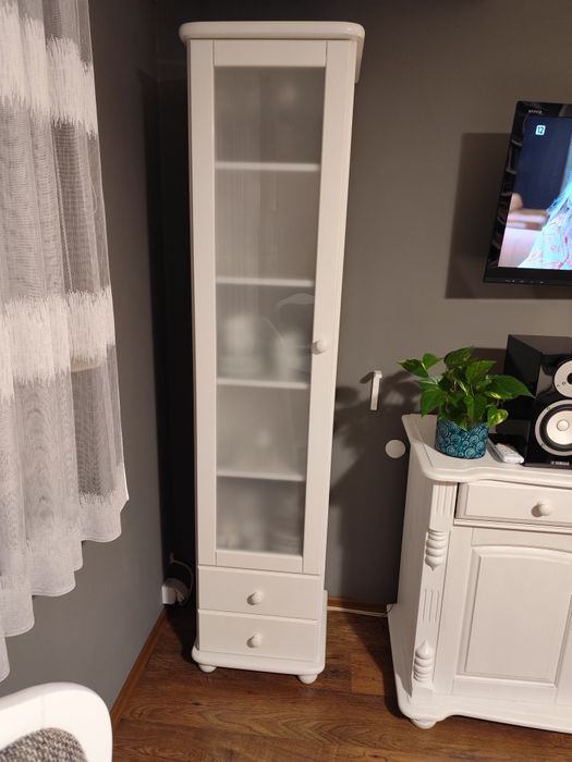 Meble stylowe białe