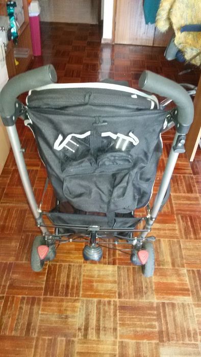 Vende-se Carrinho Bébé Carbebe