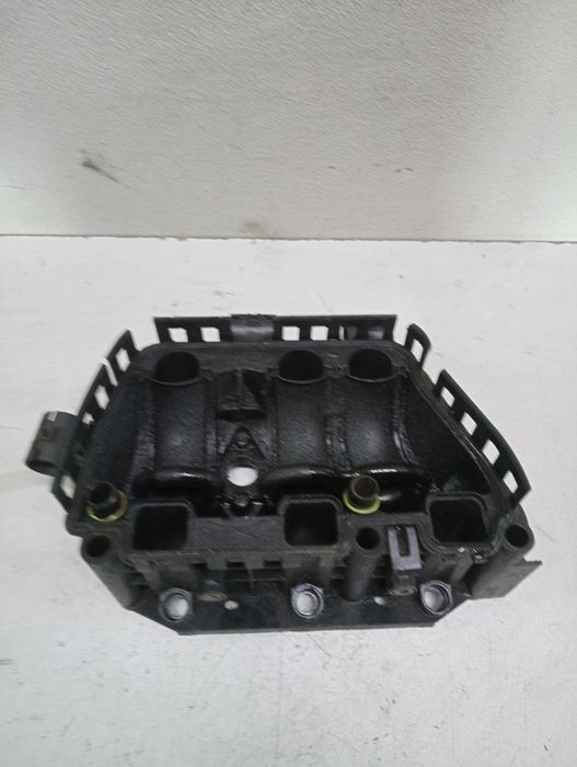 Kolektor dolotowy opel corsa c 1.0