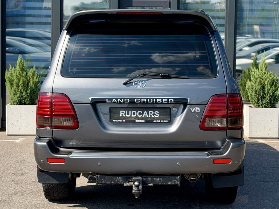 Toyota Land Cruiser 100 2000 Газ / бензин