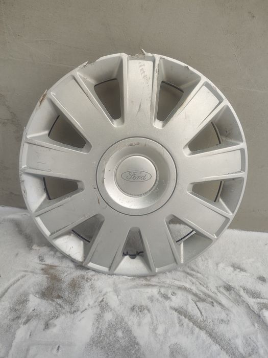 Продам колпак R15 форд фокус 2